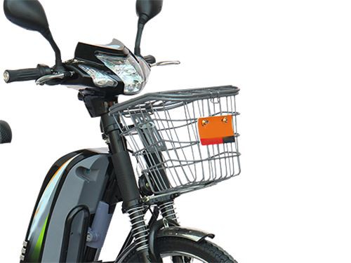 2.Front Basket